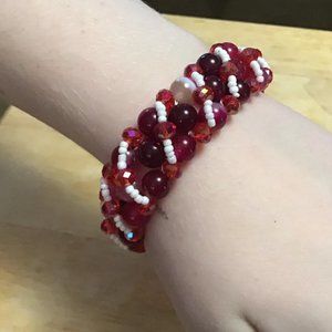Handcrafted Beaded Bracelet w/ Magnetic Clasp RED&WHITE about 7 1/4" ...  br-19